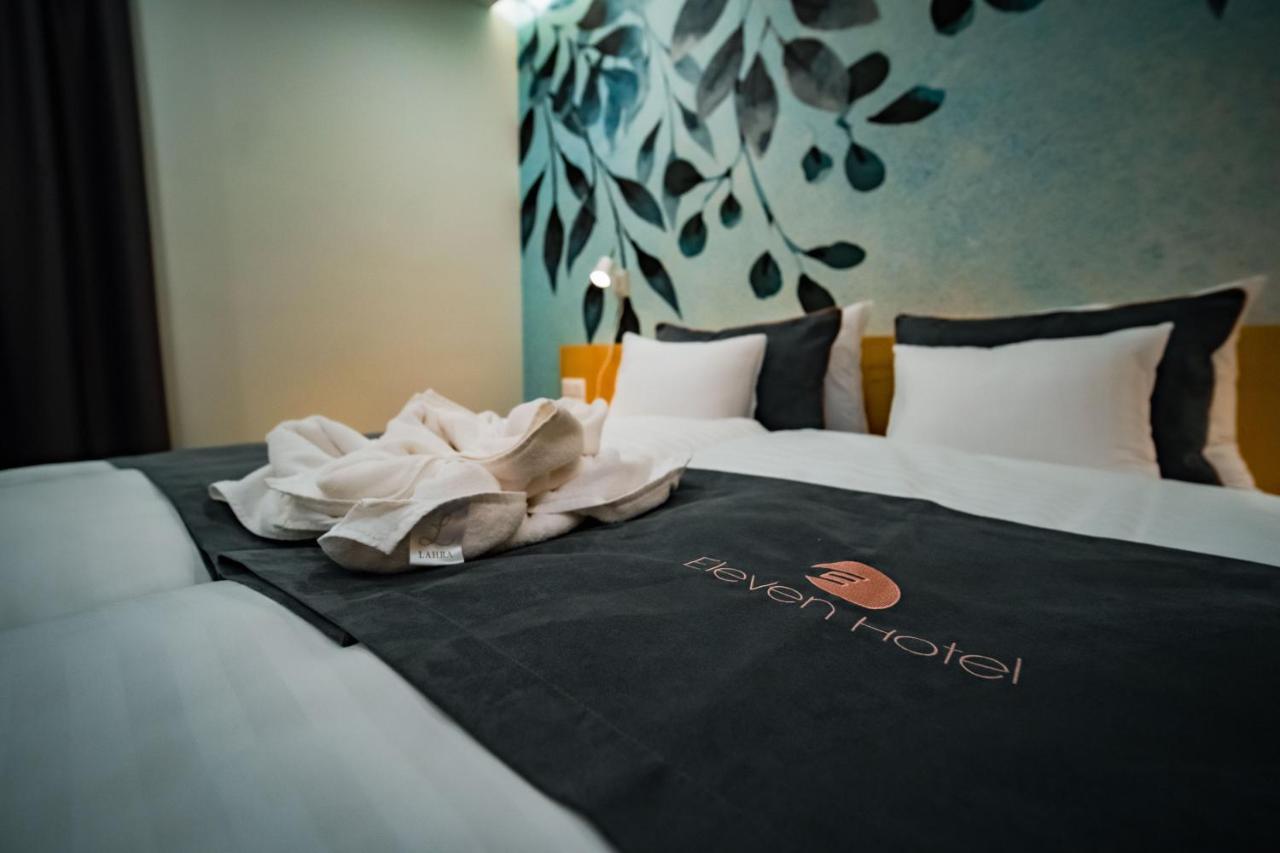 Eleven Business & Sport Hotel Jaszarokszallas Luaran gambar