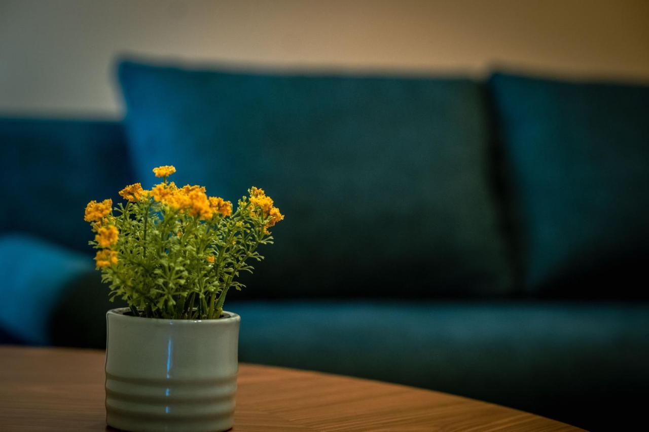 Eleven Business & Sport Hotel Jaszarokszallas Luaran gambar